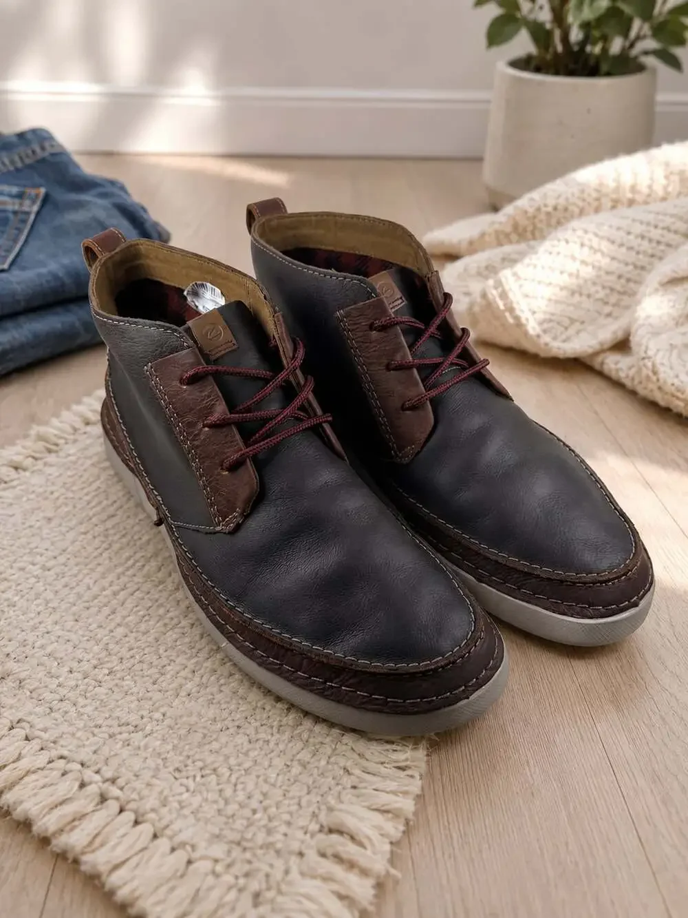 Clarks Collection Gereld Mid Leather Chukka Boots Brown Men’s Size 12M Casual
